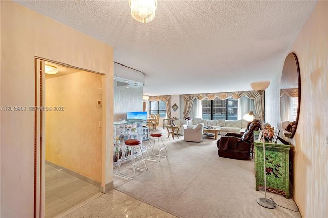 9801 Collins Ave 8S, Bal Harbour, FL 33154