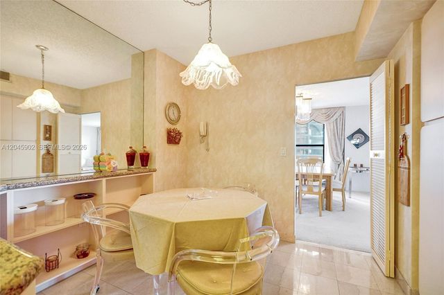 9801 Collins Ave 8S, Bal Harbour, FL 33154