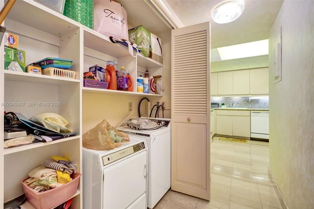 9801 Collins Ave 8S, Bal Harbour, FL 33154