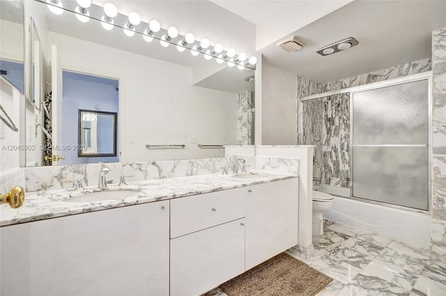 9801 Collins Ave 8S, Bal Harbour, FL 33154