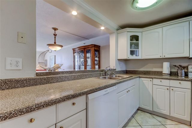 14900 GULF BOULEVARD 206, Madeira Beach, FL 33708