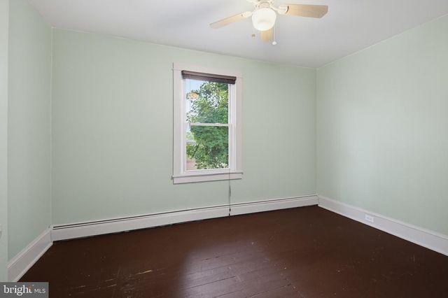 1394 ORCHARD ST, Lancaster, PA 17601