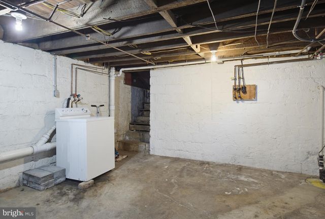 1394 ORCHARD ST, Lancaster, PA 17601