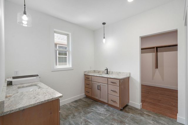 2938 W Marty Street, Springfield, MO 65810