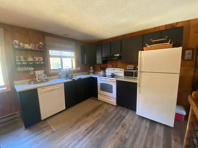 1F Dover Green Loop F, Dover, VT 05356