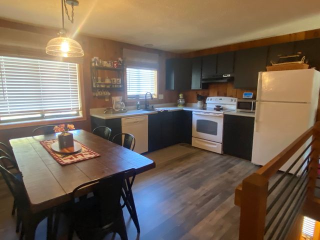 1F Dover Green Loop F, Dover, VT 05356