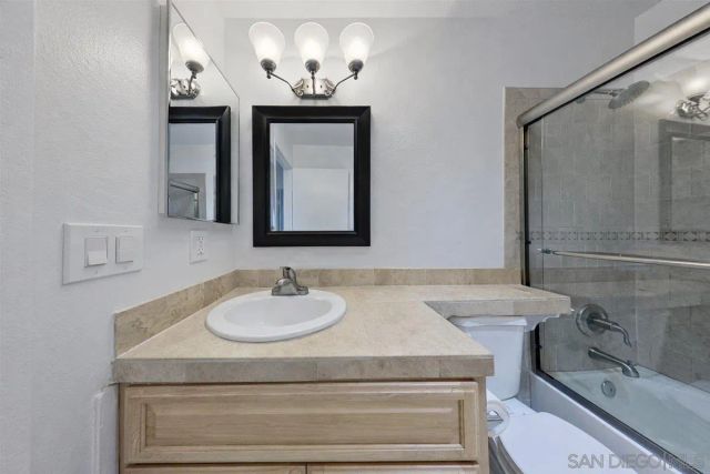 1158 Denver Lane C, El Cajon, CA 92021