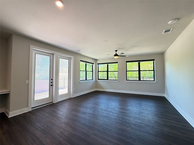 3255 Carlisle Street 1202, Dallas, TX 75204