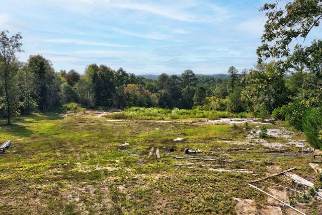 535 Penny Lane, Loganville, GA 30052