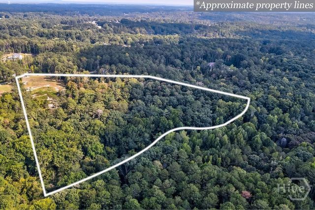 535 Penny Lane, Loganville, GA 30052