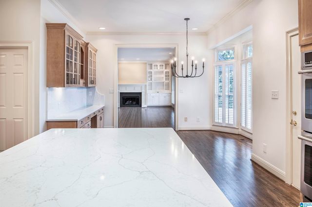 2076 BROOK HIGHLAND RIDGE, Birmingham, AL 35242