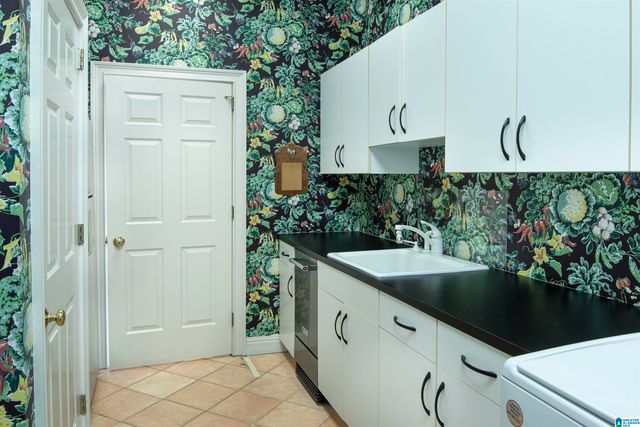 2076 BROOK HIGHLAND RIDGE, Birmingham, AL 35242