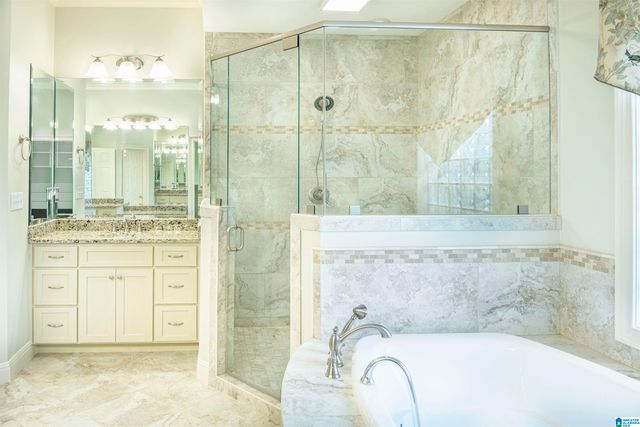 2076 BROOK HIGHLAND RIDGE, Birmingham, AL 35242