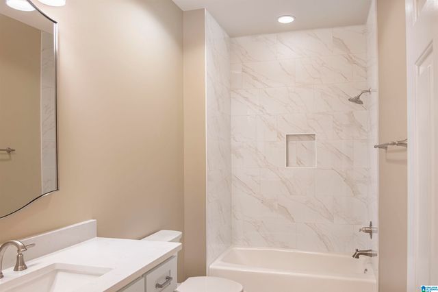 2076 BROOK HIGHLAND RIDGE, Birmingham, AL 35242