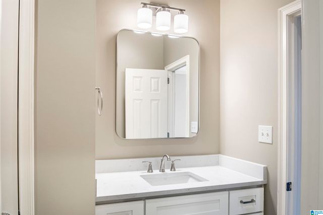 2076 BROOK HIGHLAND RIDGE, Birmingham, AL 35242