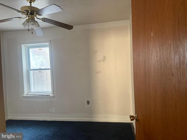 2328 E HAGERT ST, Philadelphia, PA 19125