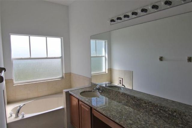 3485 SW Sawgrass Villas Drive 6-d, Palm City, FL 34990
