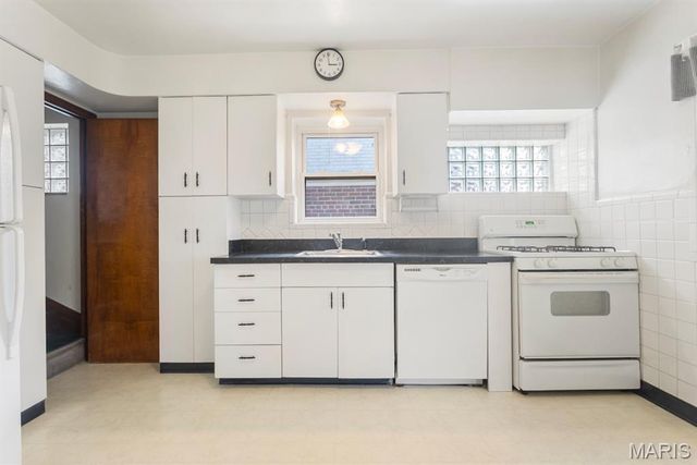 5665 Oleatha Avenue, St Louis, MO 63139