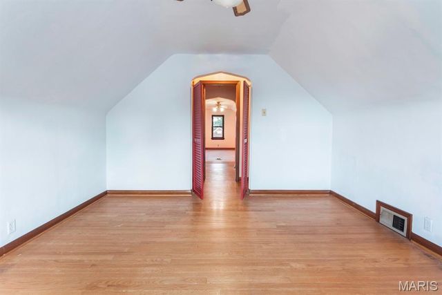 5665 Oleatha Avenue, St Louis, MO 63139