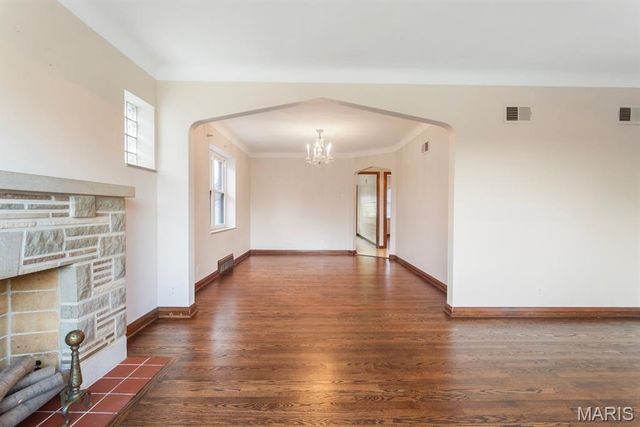 5665 Oleatha Avenue, St Louis, MO 63139
