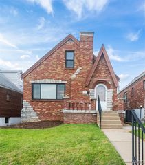 5665 Oleatha Avenue, St Louis, MO 63139