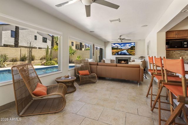 4312 E SELLS Drive, Phoenix, AZ 85018