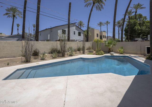 4312 E SELLS Drive, Phoenix, AZ 85018