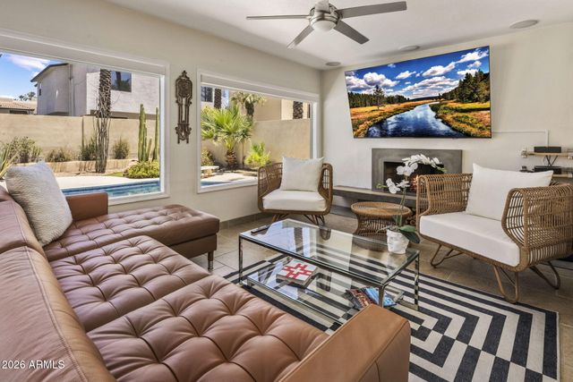4312 E SELLS Drive, Phoenix, AZ 85018