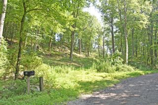 9A Point O Rocks Road, Newtown, CT 06470