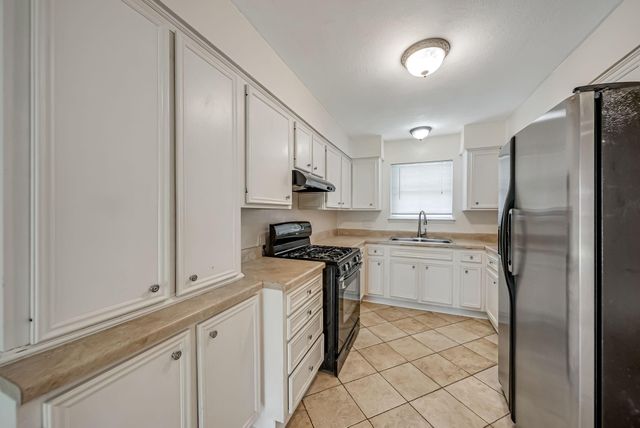 3702 Malone Drive, Pasadena, TX 77503
