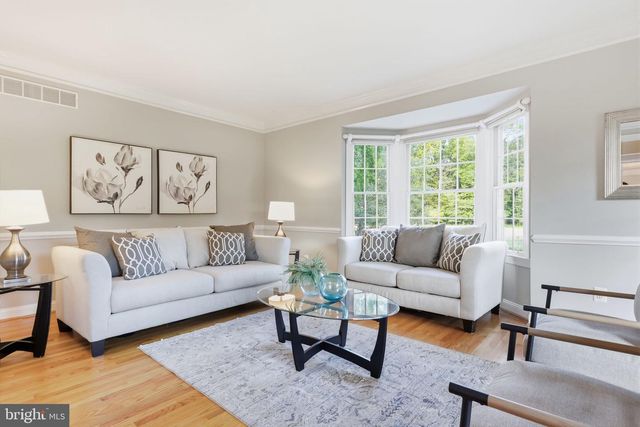 1692 POWDERHORN DR, Newtown, PA 18940