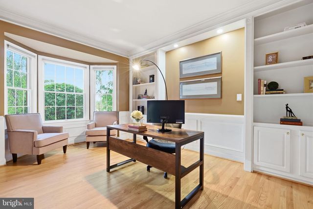1692 POWDERHORN DR, Newtown, PA 18940