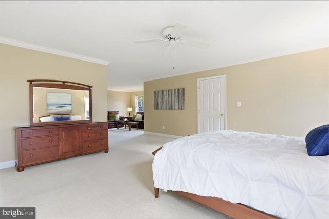 1692 POWDERHORN DR, Newtown, PA 18940