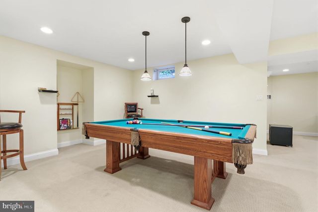 1692 POWDERHORN DR, Newtown, PA 18940