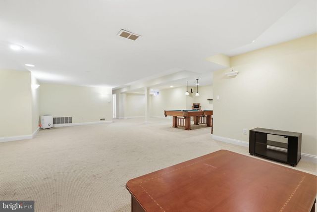 1692 POWDERHORN DR, Newtown, PA 18940