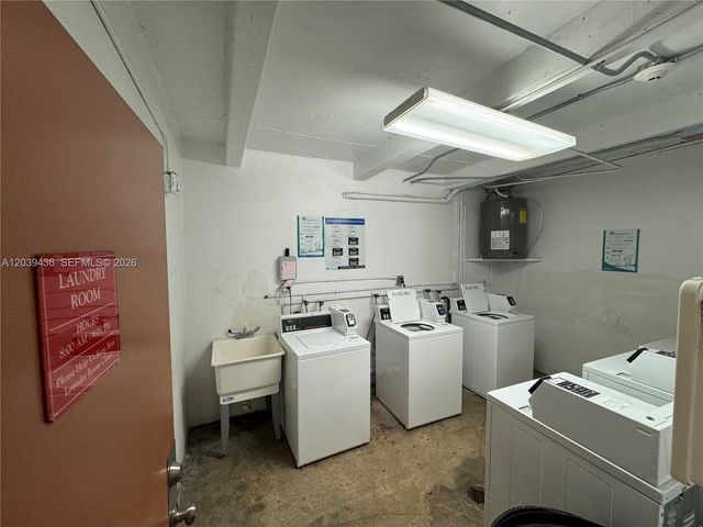 365 NE 125th St 402, North Miami, FL 33161