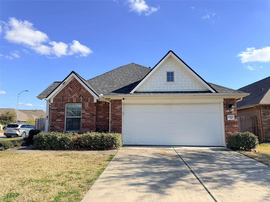 12622 Providence Cove Court, Houston, TX 77086