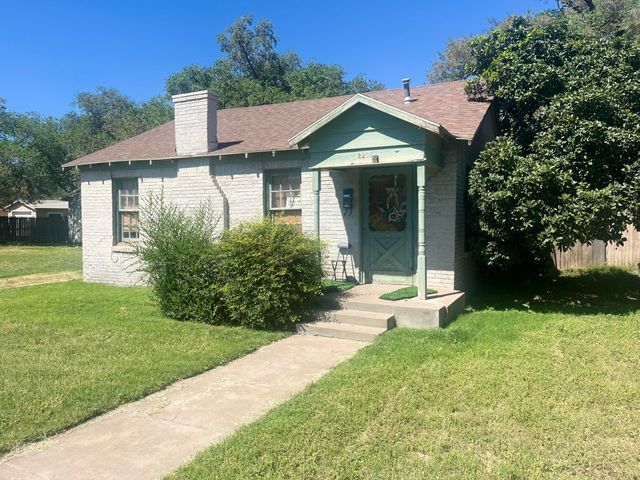 2206 26th Street, Lubbock, TX 79411