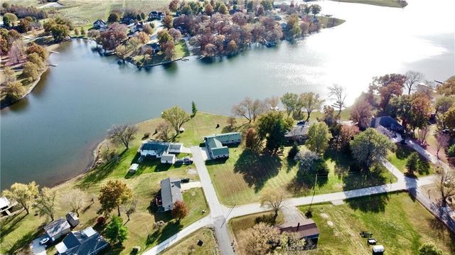 1803 Hunter Road, Trenton, MO 64683