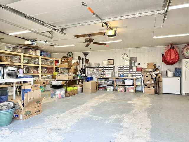 1803 Hunter Road, Trenton, MO 64683