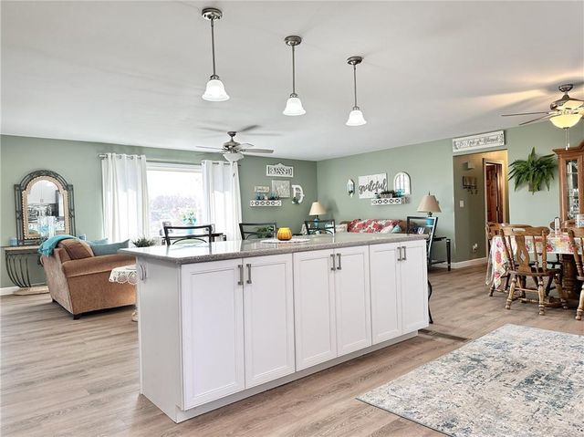 1803 Hunter Road, Trenton, MO 64683