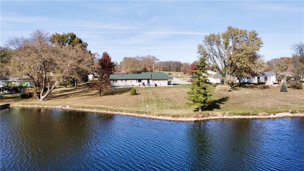 1803 Hunter Road, Trenton, MO 64683