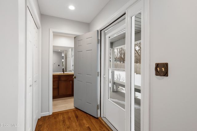 73 Pepper Lane, Greenfield, NY 12866