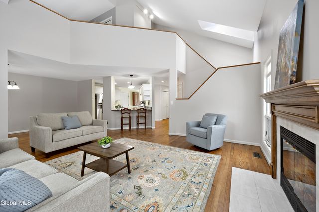 73 Pepper Lane, Greenfield, NY 12866