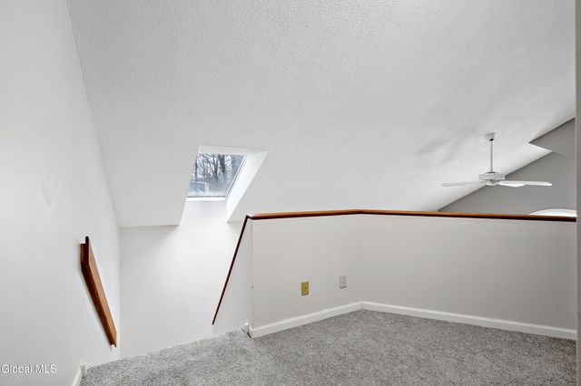 73 Pepper Lane, Greenfield, NY 12866