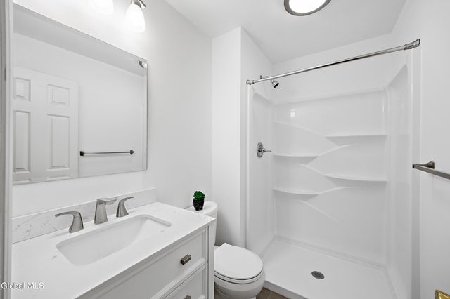 73 Pepper Lane, Greenfield, NY 12866