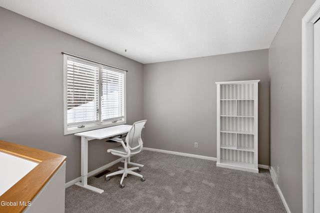 73 Pepper Lane, Greenfield, NY 12866