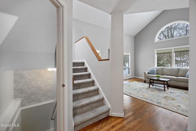 73 Pepper Lane, Greenfield, NY 12866