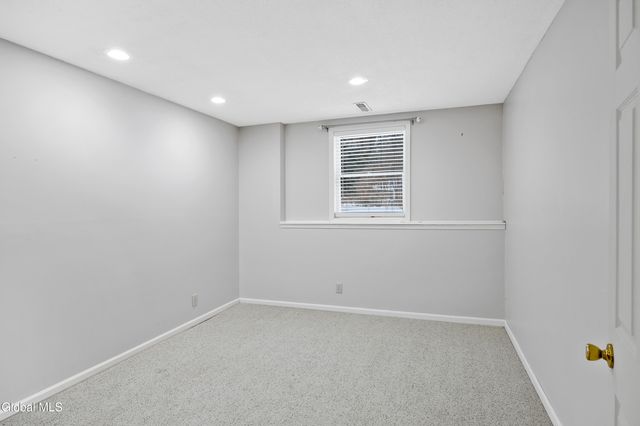 73 Pepper Lane, Greenfield, NY 12866