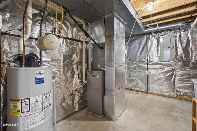 73 Pepper Lane, Greenfield, NY 12866